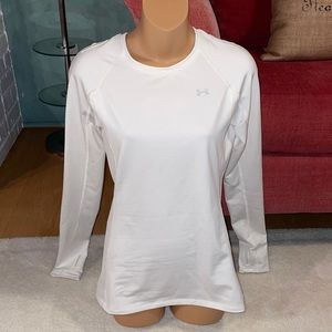 ❄️🥶Under Armour Compression Long Sleeve:  medium/heavy weight layer